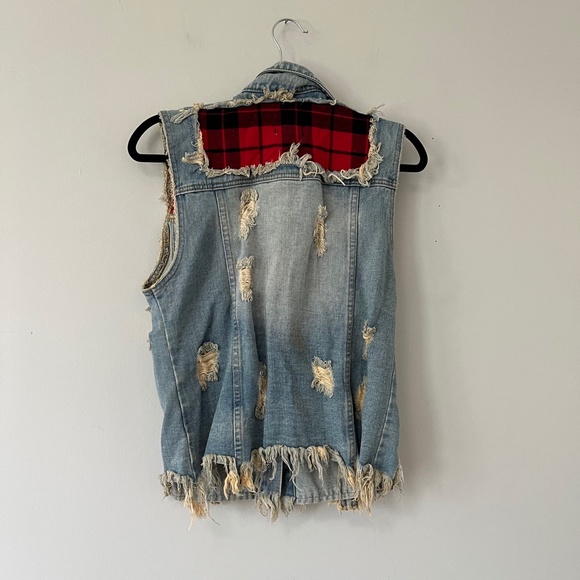 Unif Urban Outfitters Pieced Buffalo Plaid Denim Cutoff Vest Size M - Picture 5 of 6